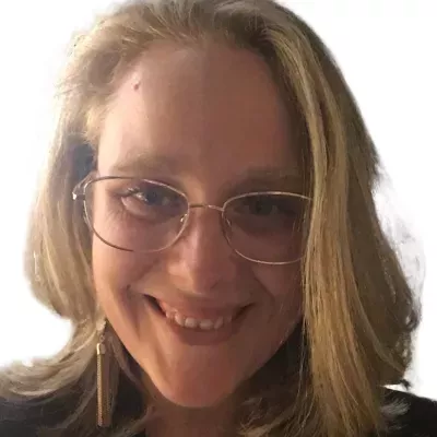 Amélie PIERRES, thérapeute énergétique