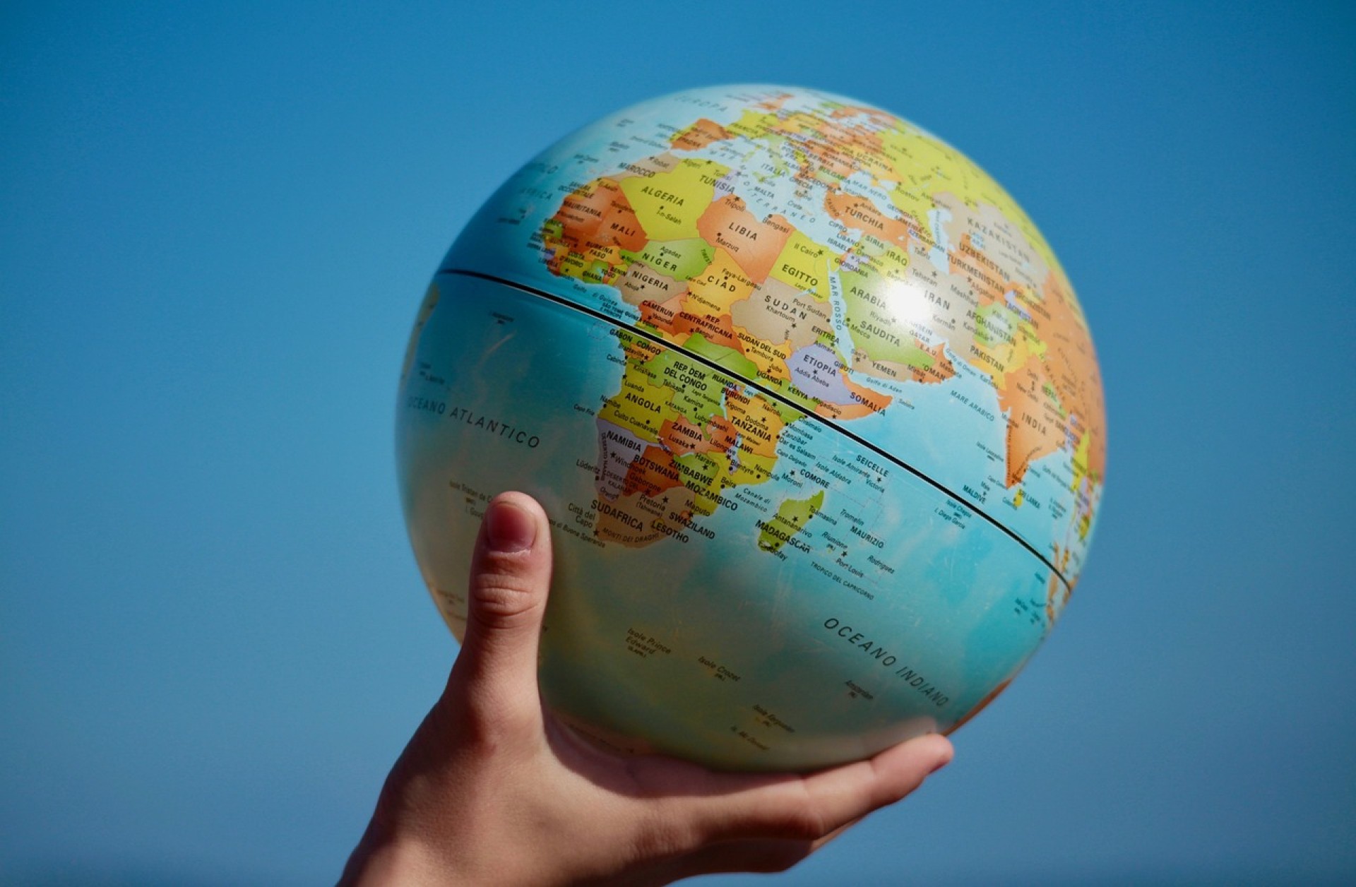 Une coalition pour contribuer à la venue du Monde de demain ?